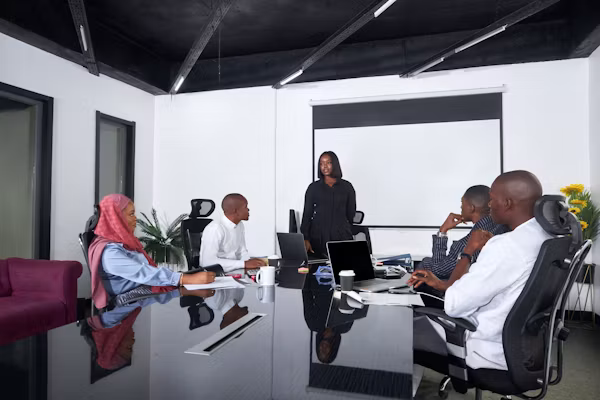 Transitioning from Traditional 9-to-5 to Independent Consulting